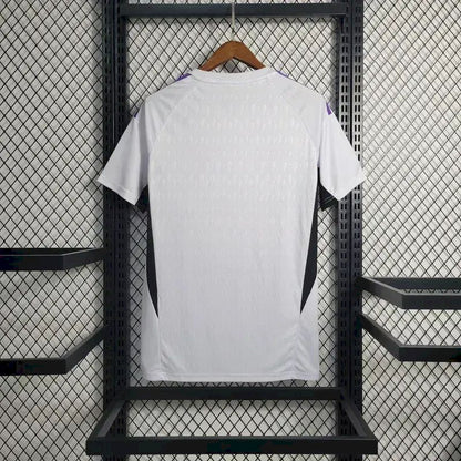 Camisa de goleiro 2 do Real Madrid 2023/24