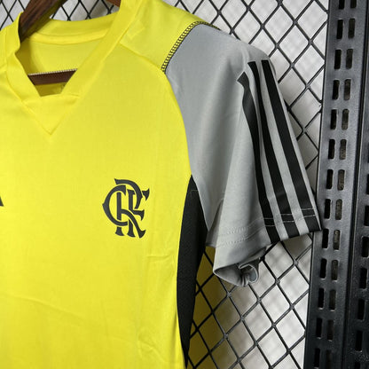 Camisa feminina pré-jogo do Flamengo 2024/25