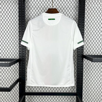 Camisa retrô de Portugal 2010