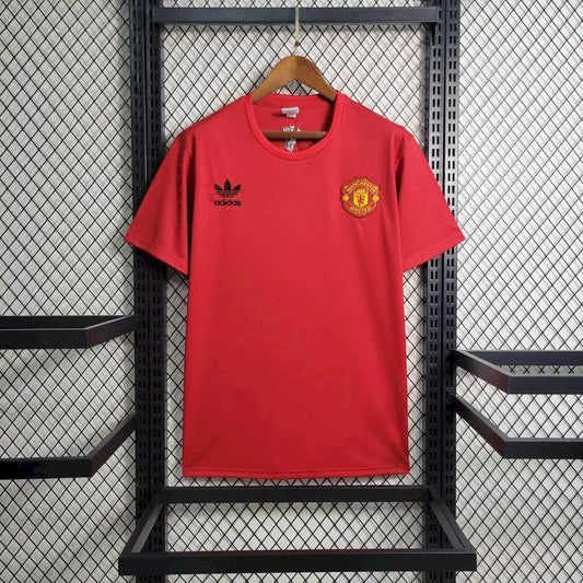 Camisa de treino pré-jogo do Manchester United 2023/24