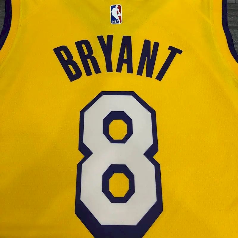 Camisa Kobe Bryant 8 Yellow City Edition Masculina Versão Jogador