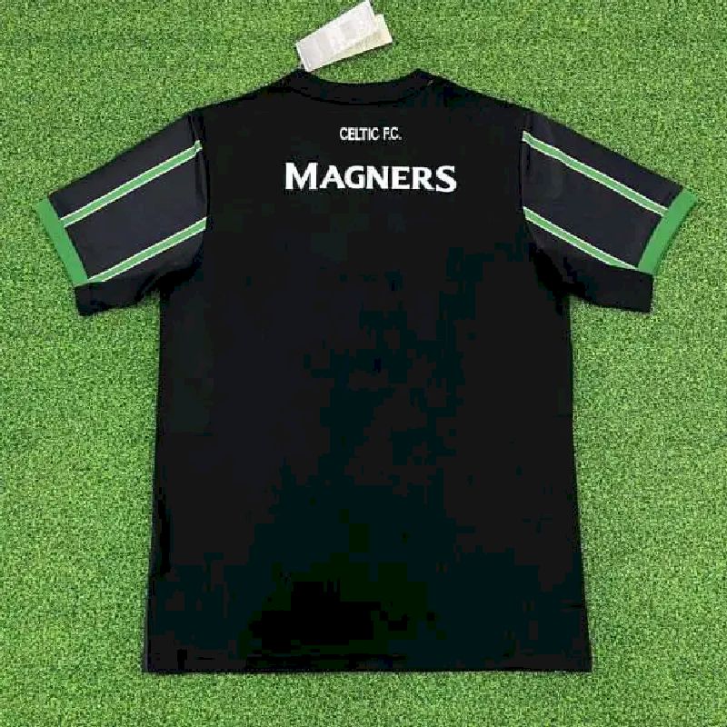 Camisa reserva do Celtic 2022/23