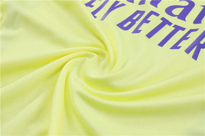 Camisa e short de treino adulto do Real Madrid 2023/24 14001