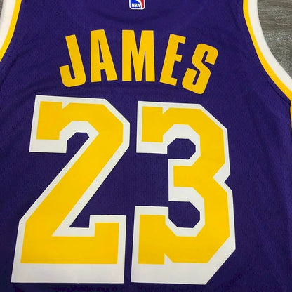 Camisa masculina LeBron James 2020-21 roxa Swingman versão jogador – Edição Statement
