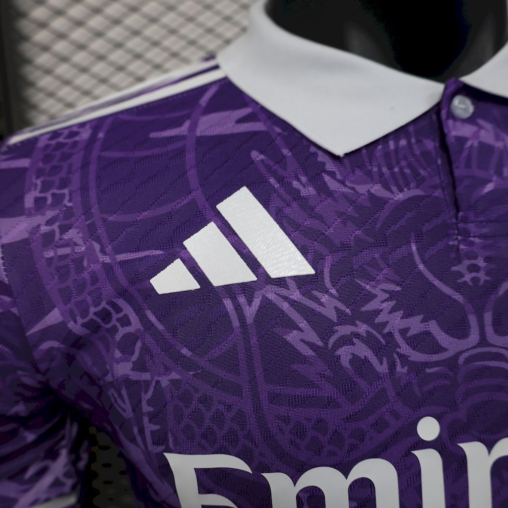 Camisa Real Madrid Edição Especial Roxa 2025/26 Versão Jogador
