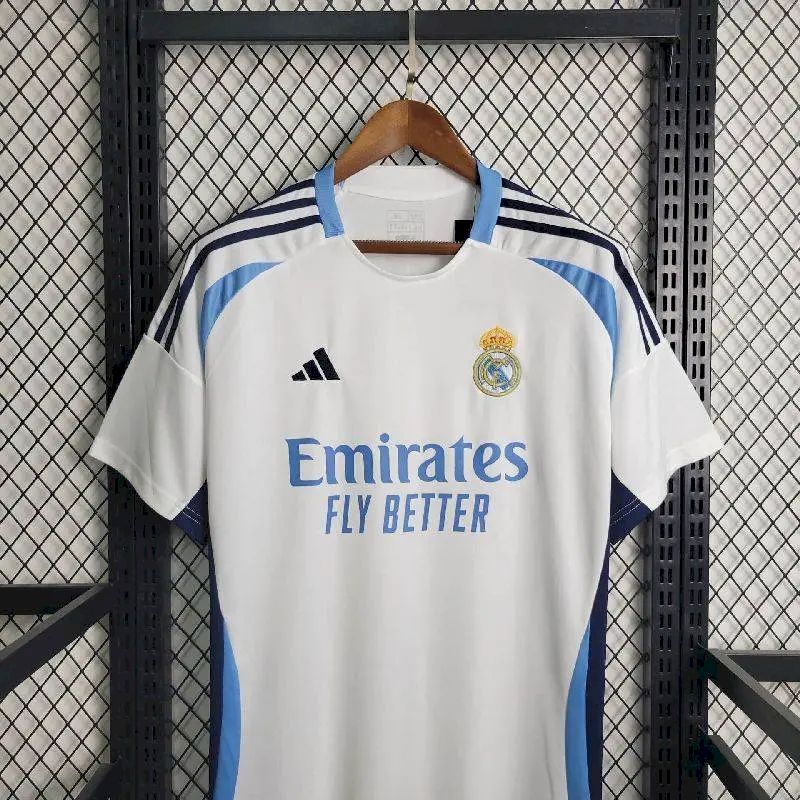 Maillot édition spéciale Real Madrid 2023/24