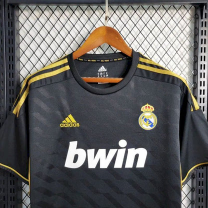 Camisa retrô reserva do Real Madrid 2011/12