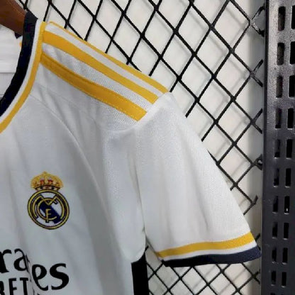 Kit Infantil Home do Real Madrid 2023/24