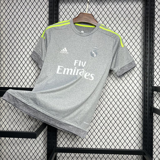 Camisa retrô reserva do Real Madrid 2015/16