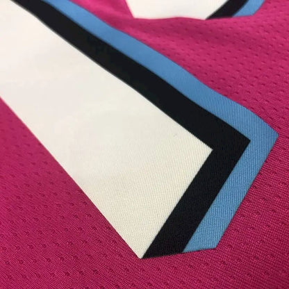 Camisa Tyler Herro Masculina Rosa Versão Jogador – Edição Clássica Retro