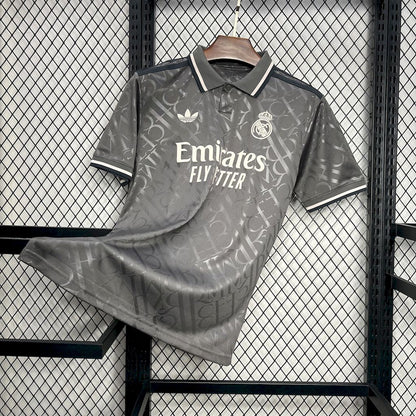 Terceira camisa do Real Madrid 2024/25
