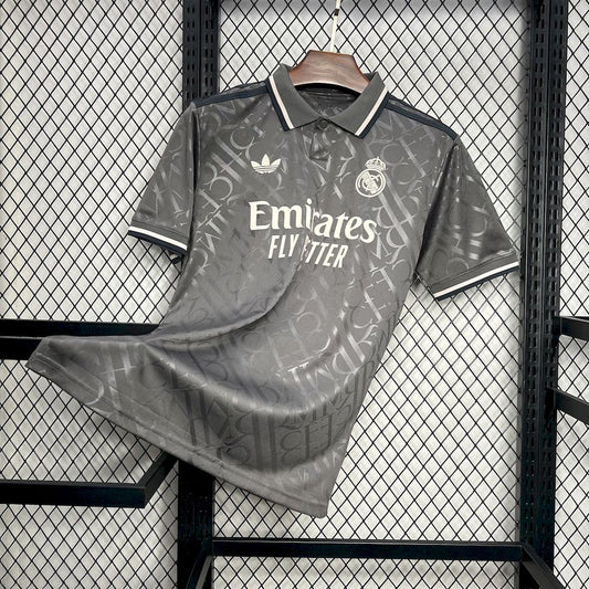 Terceira camisa do Real Madrid 2024/25