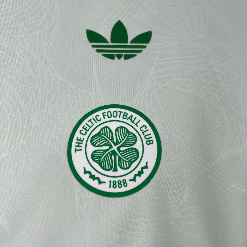 Camisa Verde do Dia de São Patrício do Celtic 2025/26