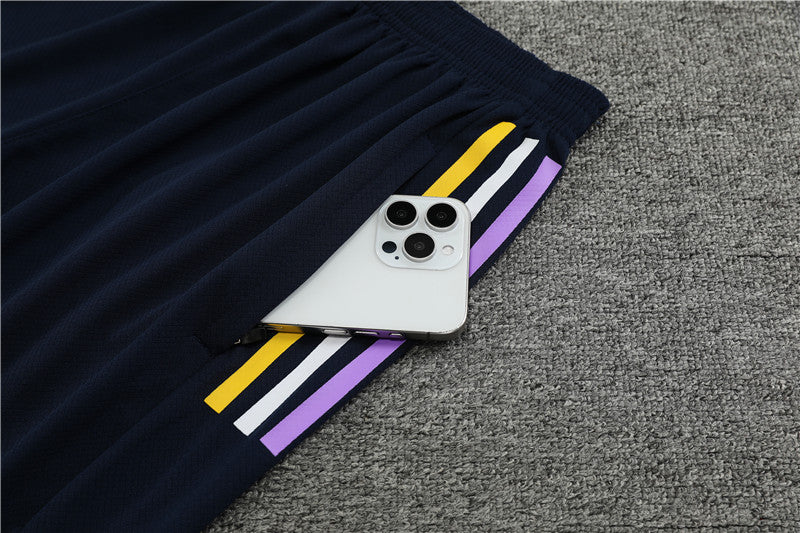 Camisa e short de treino adulto do Real Madrid 2023/24 14001
