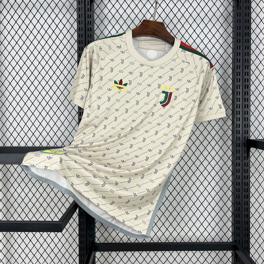 Juventus 2024/25 Gucci Joint Edition Jersey 2