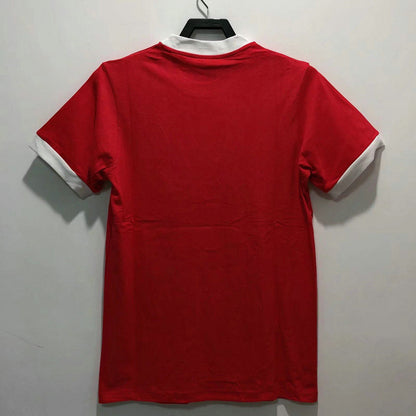 Camisa retrô do Liverpool da final da Copa da Inglaterra de 1965