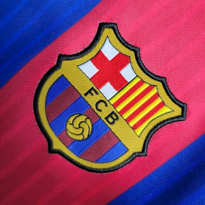 Camisa retrô titular do Barcelona 2016/17