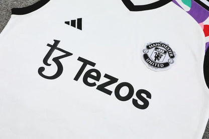 Camiseta regata e short adulto Manchester United 2023/24 418