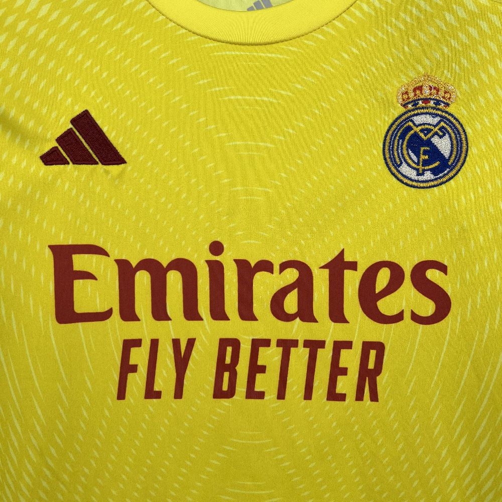 Real Madrid 2025/26 Yellow Goalkeeper Kids Kit
