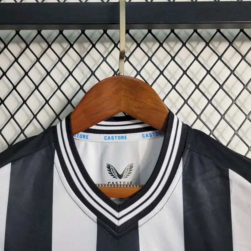 Kit Infantil Newcastle United 2023/24