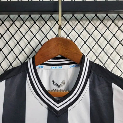 Kit Infantil Newcastle United 2023/24