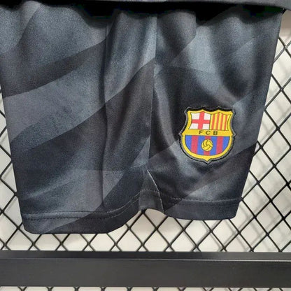 Kit de goleiro infantil preto do Barcelona 2023/24