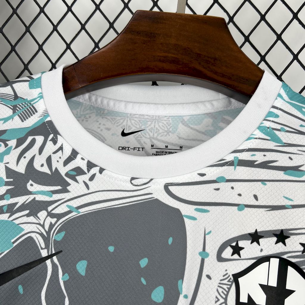 Camisa Brasil 2025/26 Edição Papagaio Branca