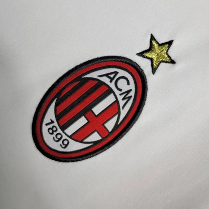 Camisa retrô reserva do AC Milan 2009/10