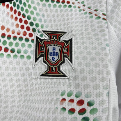 Kit reserva infantil Portugal 2025/26