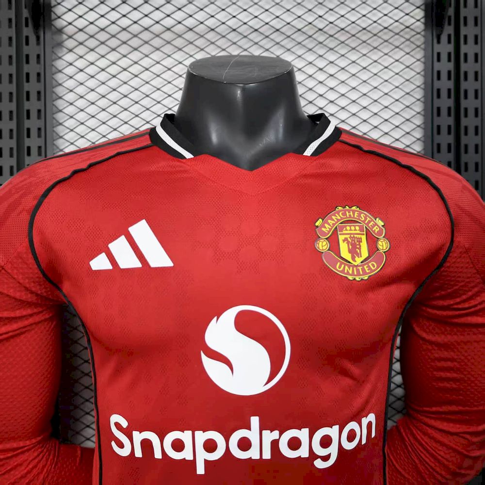 Men's Manchester United 2025/26 Home Long Sleeves Jersey Player Version