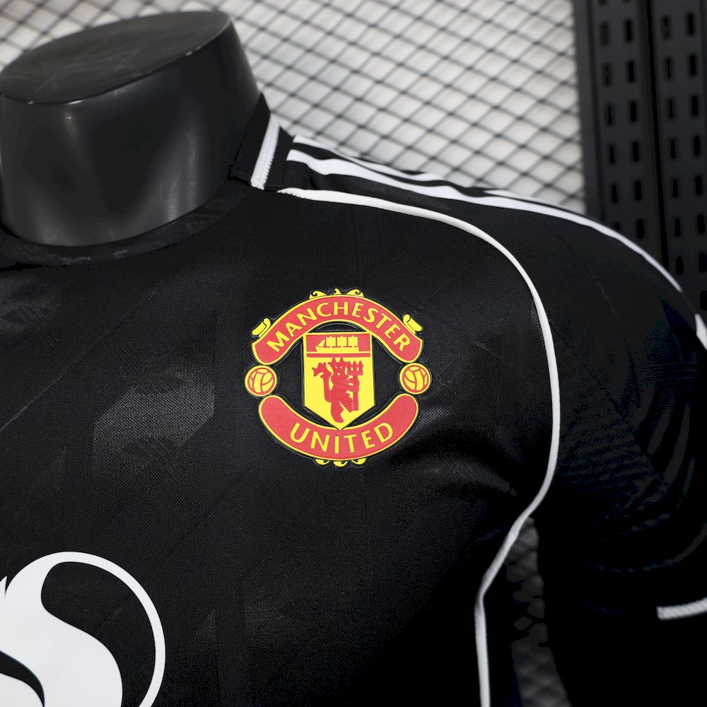 Men's Manchester United 2025/26 Black Shirt Player Edition