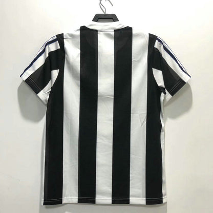 Camisa retrô do Newcastle United 1995/97
