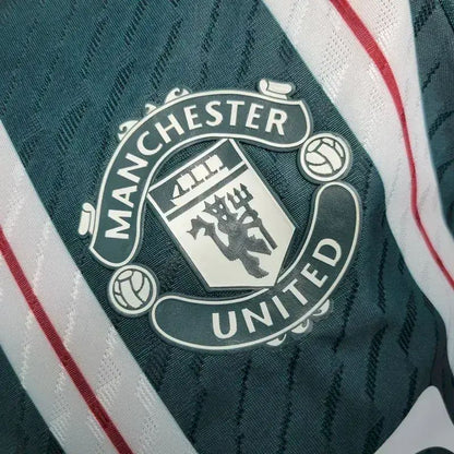 Camisa reserva do Manchester United 2023/24, versão do jogador