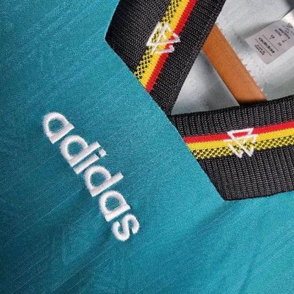 Camisa reserva retrô da Alemanha de 1996