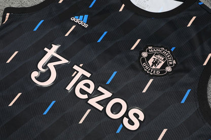 Camiseta regata e short adulto Manchester United 2023/24 418