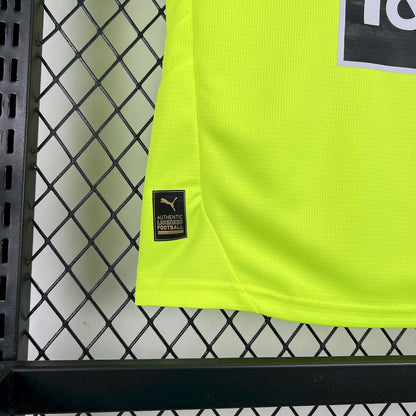 Borussia Dortmund 2025/26 Special Kids Kit