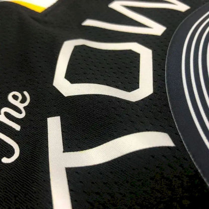 Camisa Klay Thompson com gola V preta, versão jogador, masculina – Edição Statement