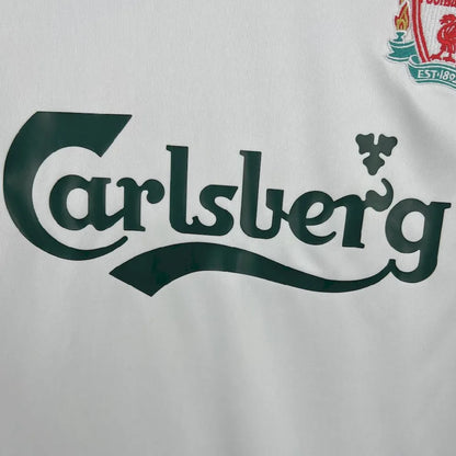 Camisa retrô reserva do Liverpool 2006/07