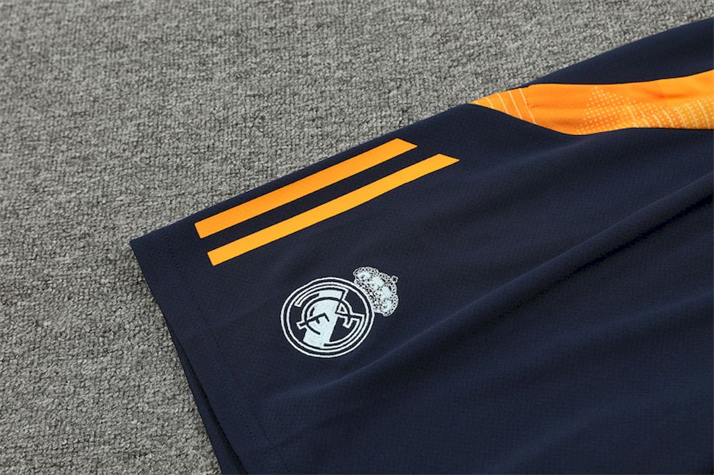 Camisa de treino adulto + short do Real Madrid 2024/25 14001