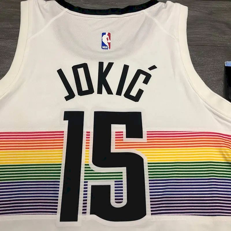 Camisa Nikola Jokic Masculina Branca Versão Jogador - Edição Clássica Retro