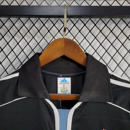 Camisa retrô reserva do Newcastle United 2001/02