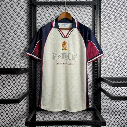 Camisa retrô reserva do West Ham United de 1999