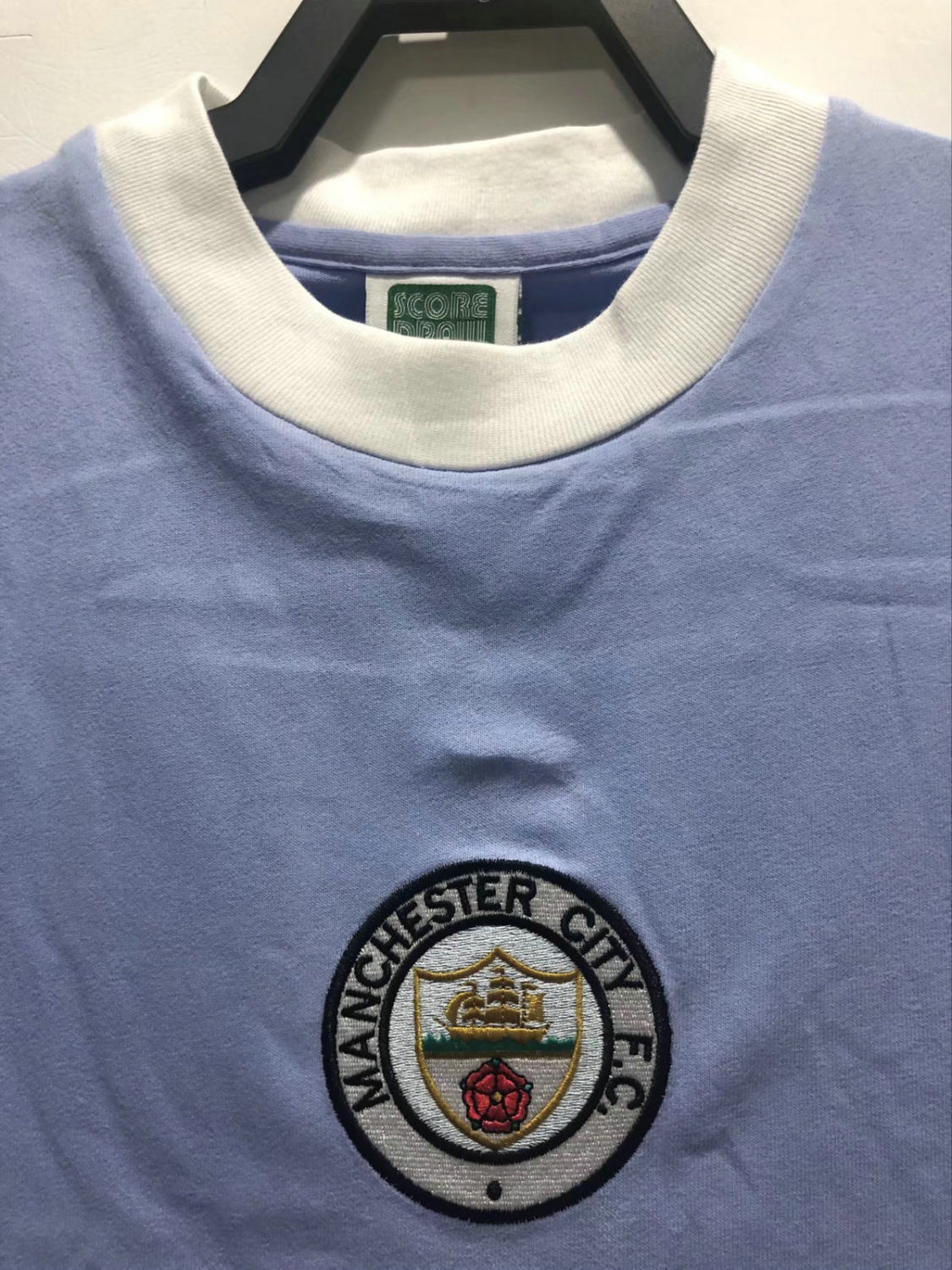 Camisa retrô do Manchester City de 1972