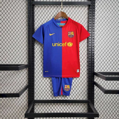 Camisa e shorts retrô infantil do Barcelona 2008/09