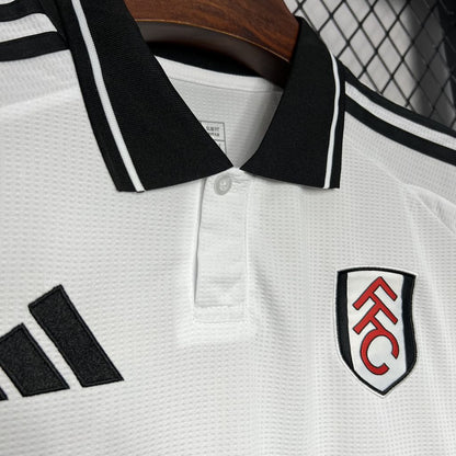 Camisa titular do Fulham 2024/25
