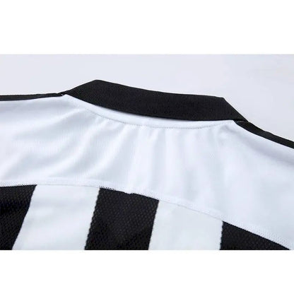 Camisa retrô do Newcastle United 2003/05