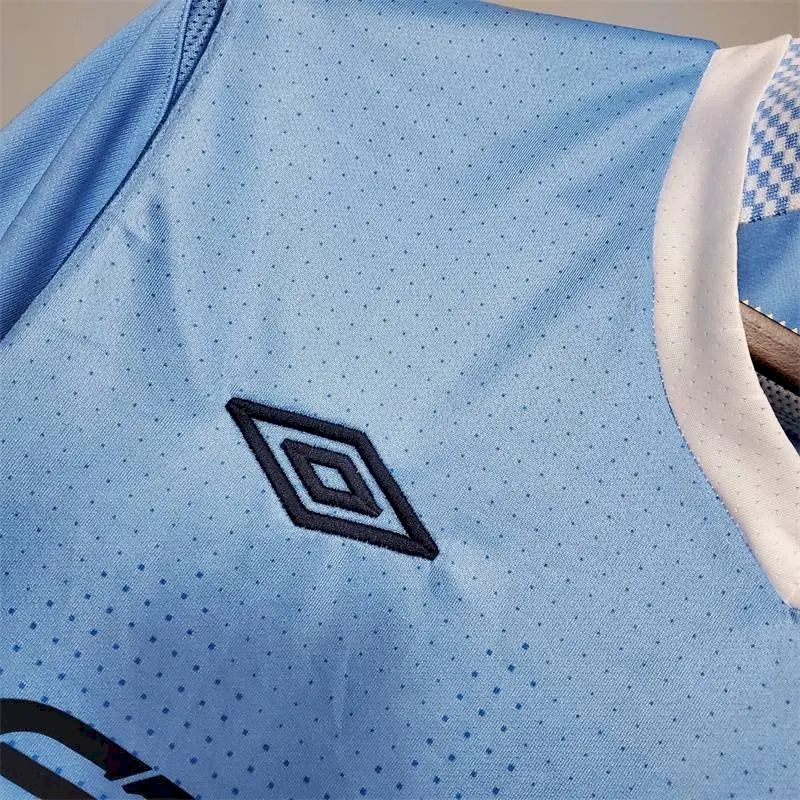 Camisa retrô do Manchester City 2011/12