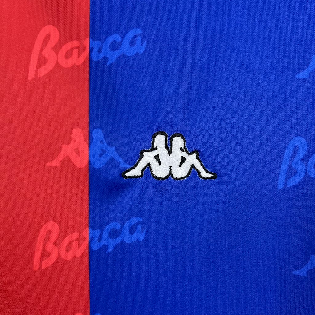 Camisa retrô titular do Barcelona 1992/95
