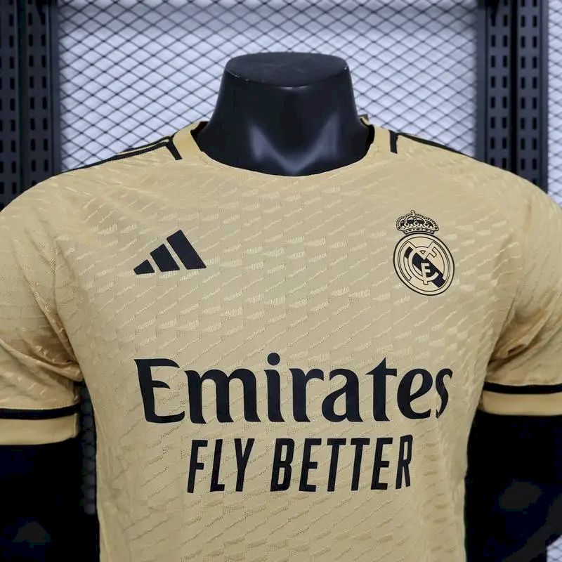 Camisa Real Madrid Edição Especial 2023/24 Versão Jogador Amarela