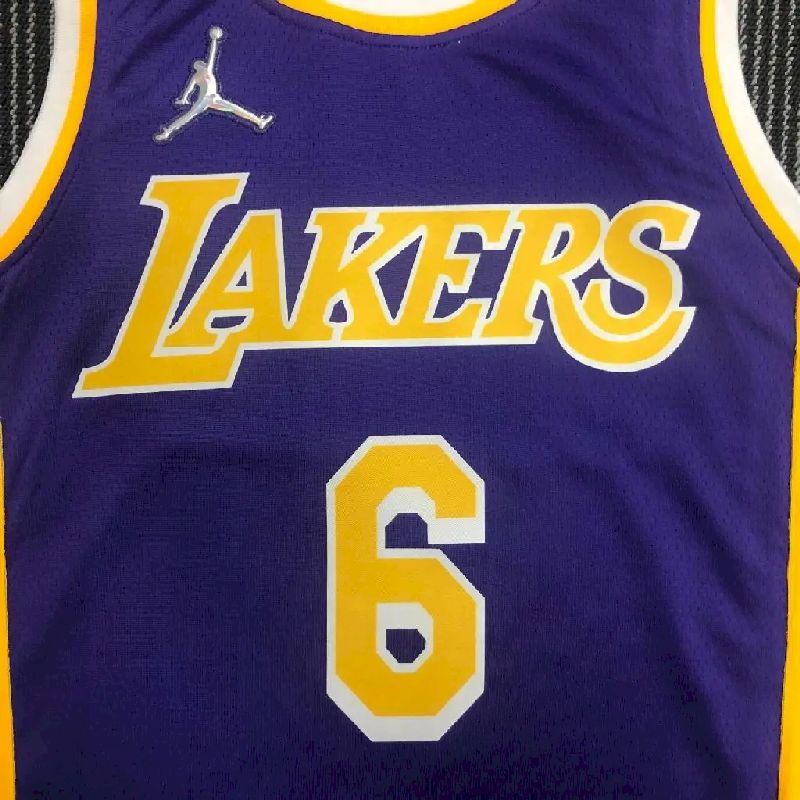 Men’s LeBron James Team Jersey – Statement Edition
